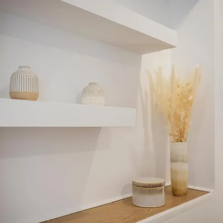 Magnifique Plein Centre, Calme, Netflix Apartment *